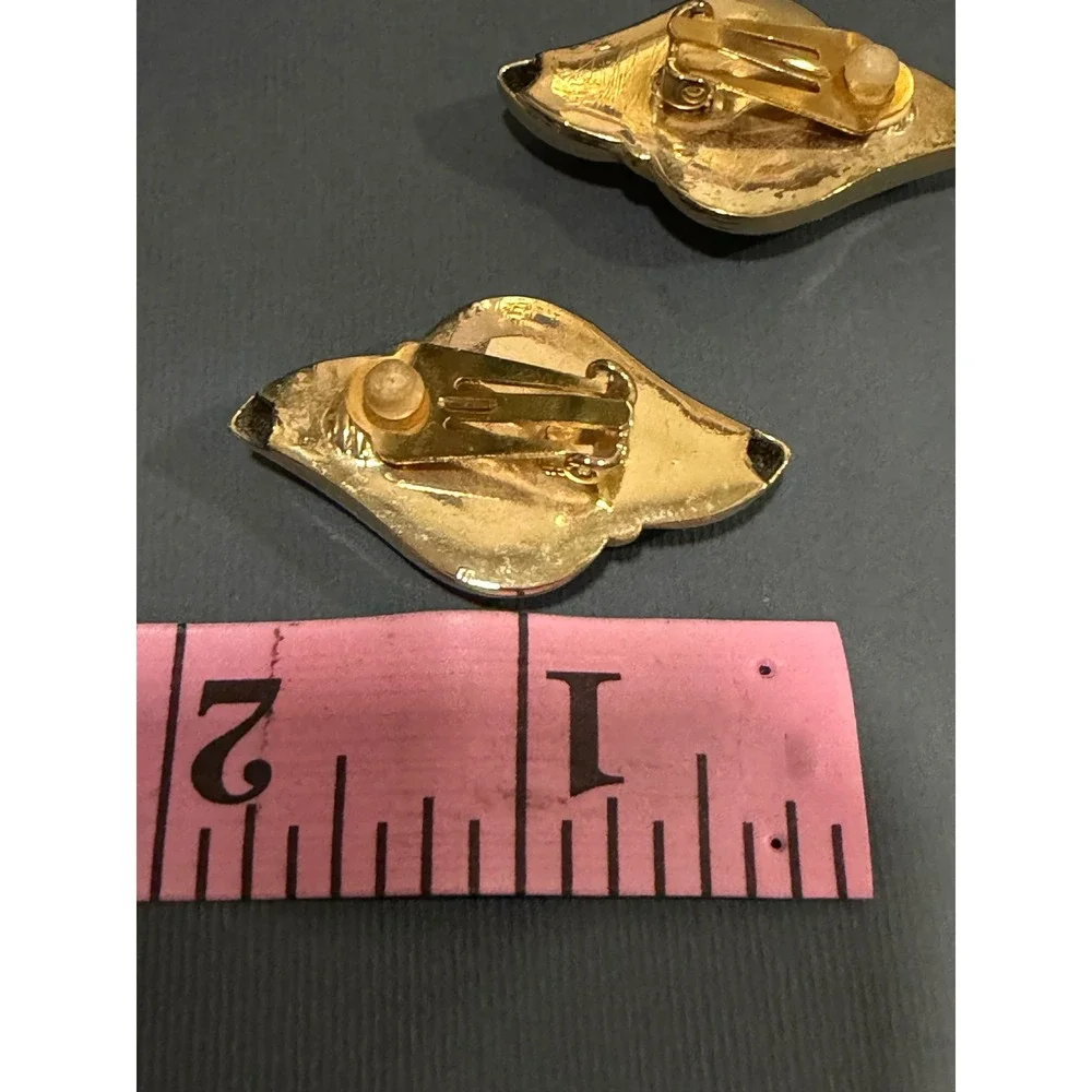 Clip On Earrings Puffy Hollow‎ Statement Gold Tone Vintage 80s Sculptural Chunky